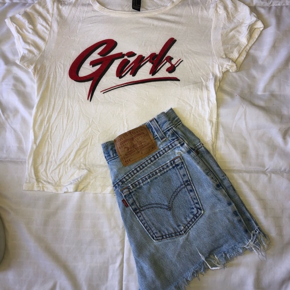 Vintage Levi’s cutoffs - Picture 6 of 6